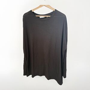 Athleta Cloudlight Top Gray Relaxed Asymmetrical Long Sleeve Athleisure Sheer XS